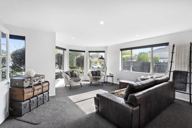 Photo of property in 23 Ben Nevis Place, Northpark, Auckland, 2013