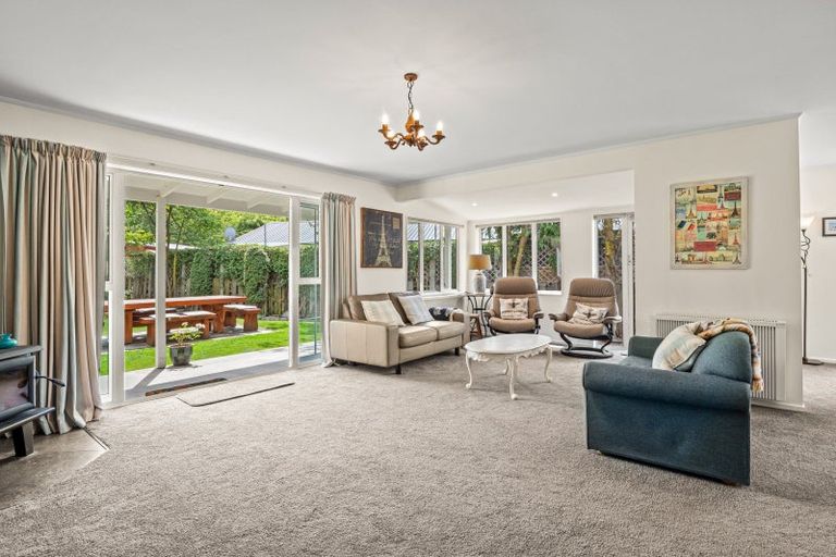 Photo of property in 4 Elva Dawson Place, Arrowtown, 9302