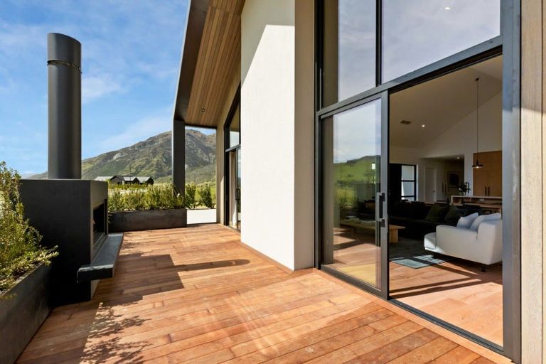 Photo of property in Kawarau Heights, 75 Kawarau Heights Boulevard, Lake Hayes, Queenstown, 9304