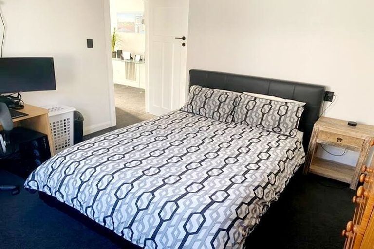 Photo of property in 10 Plunket Avenue, Petone, Lower Hutt, 5012