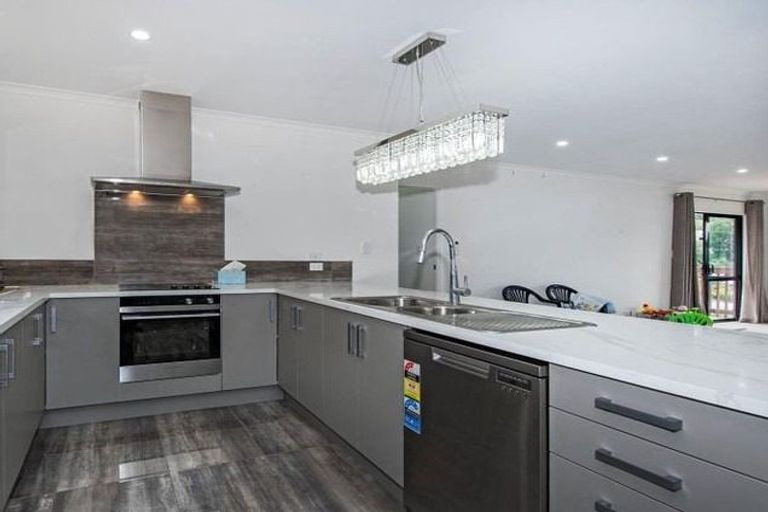 Photo of property in 7 Western View Heights, Horahora, Whangarei, 0110