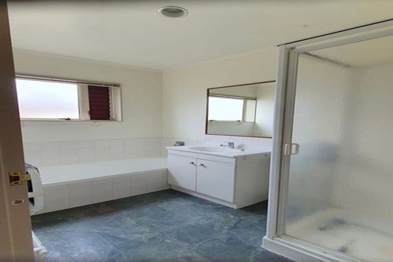 Photo of property in 5 The Boulevard, Red Beach, 0932