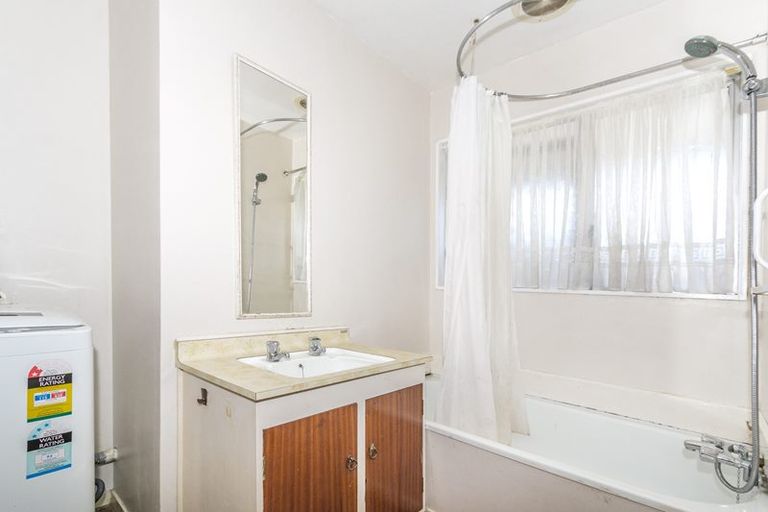 Photo of property in 3/470 Hereford Street, Linwood, Christchurch, 8011