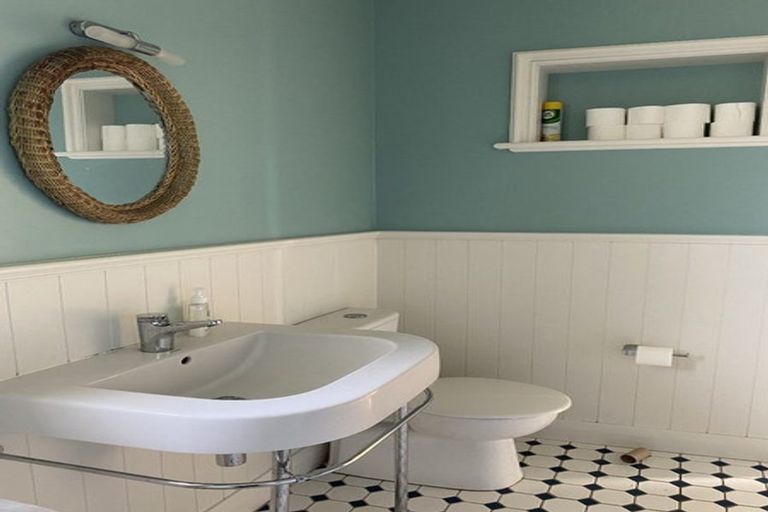 Photo of property in 71 Warrender Street, North Dunedin, Dunedin, 9016