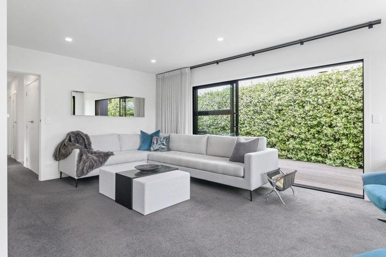 Photo of property in 50 Glen Lynne Avenue, Queenwood, Hamilton, 3210