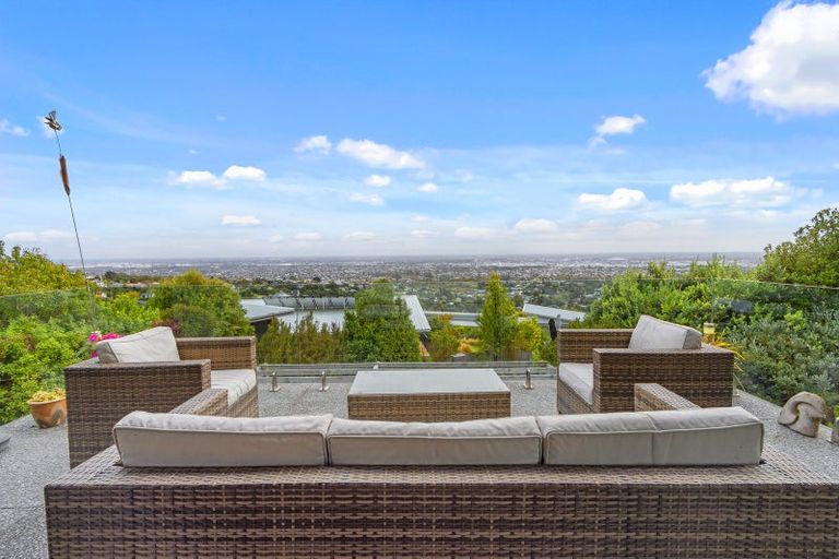 Photo of property in 93 Longhurst Terrace, Cashmere, Christchurch, 8022