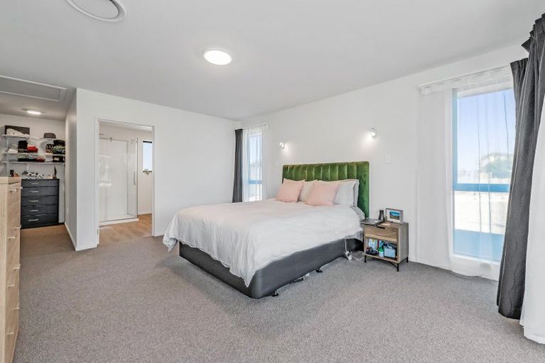 Photo of property in 27 Mcintoshs Road, Fernside, Rangiora, 7471