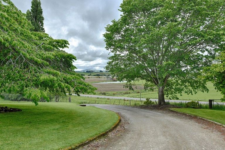 Photo of property in 971 Waikaka Road, Chatton North, Gore, 9773