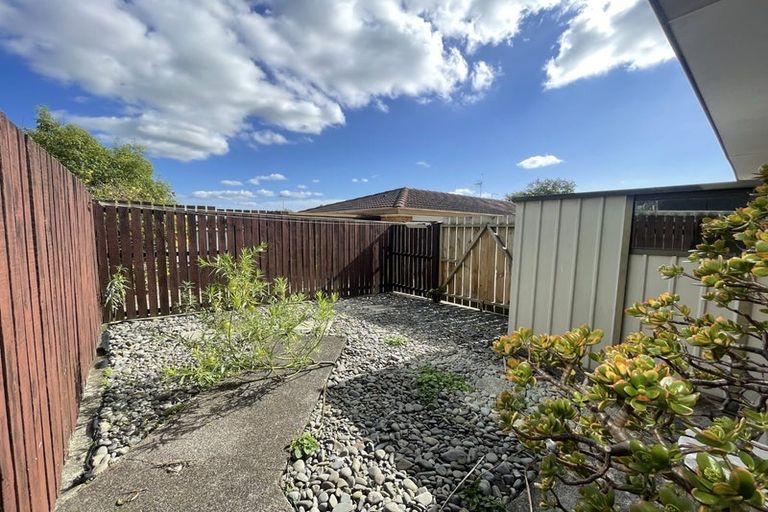 Photo of property in 3/13 Menary Street, Papakura, 2110