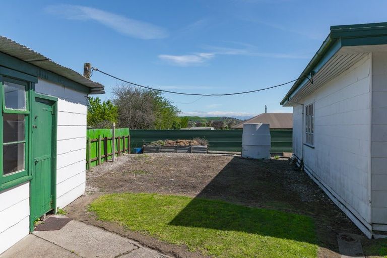 Photo of property in 5a Montgomery Street, Waipukurau, 4200
