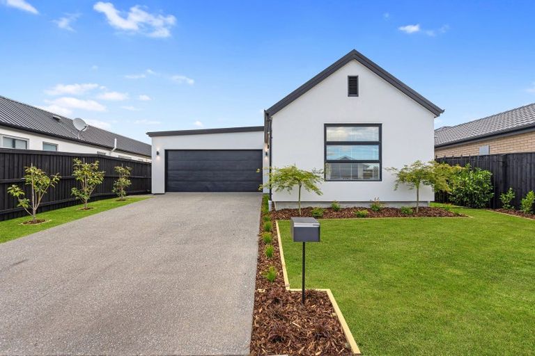 Photo of property in 47 Sutherland Drive, Kaiapoi, 7630