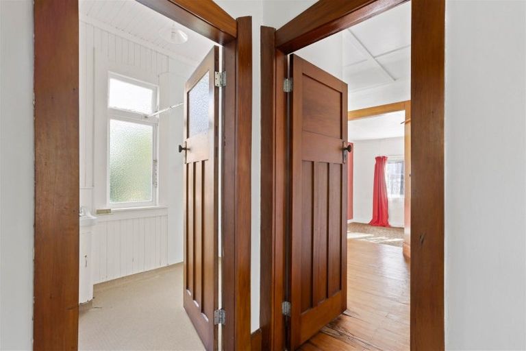 Photo of property in 34 Derby Street, Westport, 7825