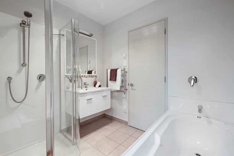 Photo of property in 12 Cyclamen Place, Aidanfield, Christchurch, 8025