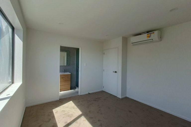 Photo of property in 46c Burswood Drive, Burswood, Auckland, 2013