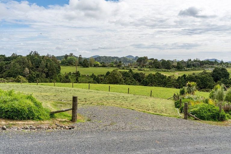 Photo of property in 75 Kohinui Road, Parua Bay, 0192