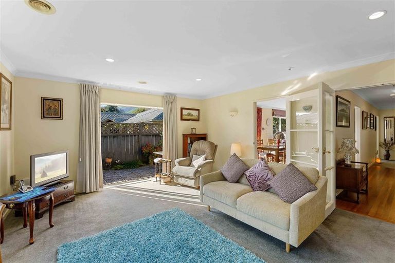 Photo of property in 29b Karu Crescent, Waikanae, 5036