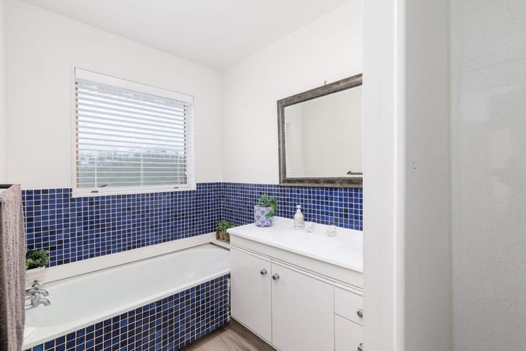 Photo of property in 1/17 Tamarisk Place, Parklands, Christchurch, 8083