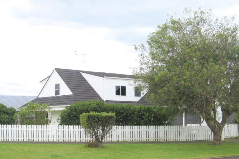 Photo of property in 9 Francis Drive, Katikati, 3129