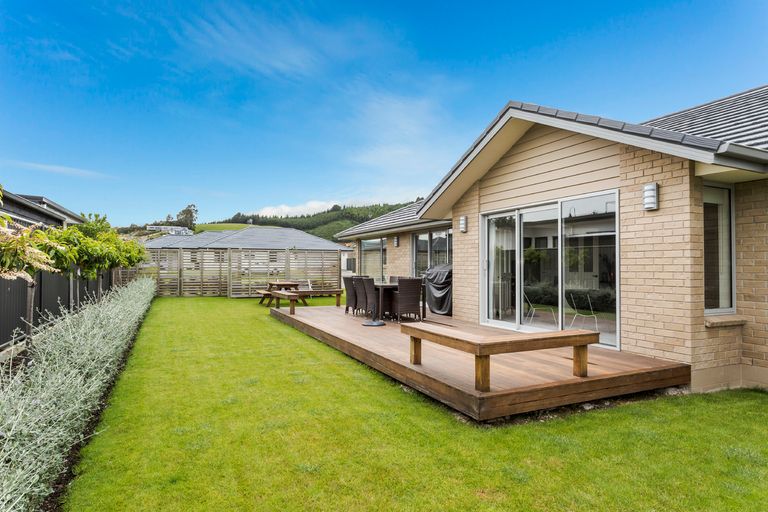 Photo of property in 22 Heathfield Drive, Mosgiel, 9024