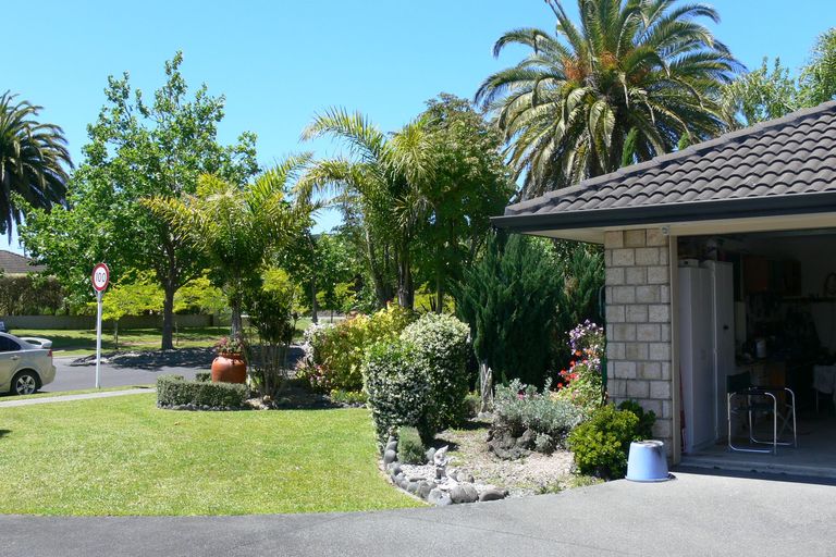 Photo of property in 4 Nautical Drive, Haruru, 0204