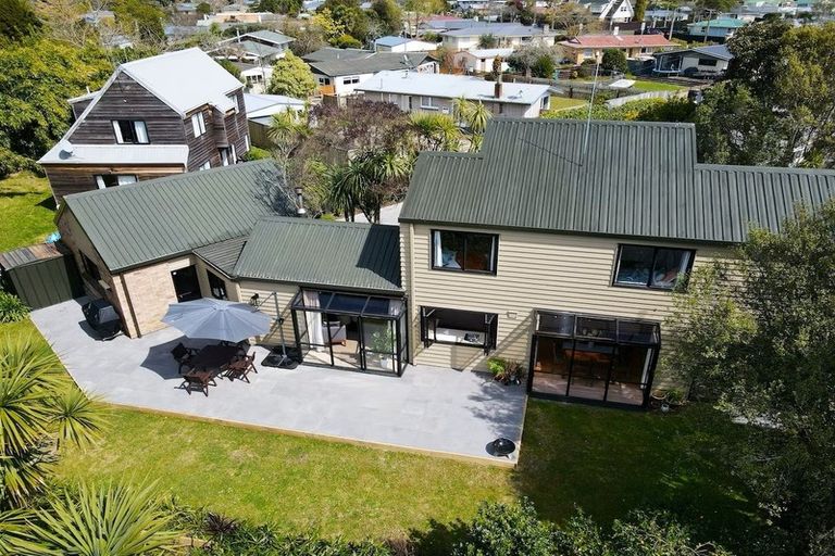 Photo of property in 90 Lewis Street, Glenview, Hamilton, 3206