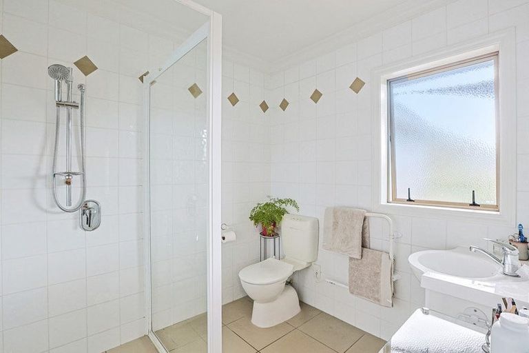 Photo of property in 9 Russell Robertson Drive, Havelock North, 4130