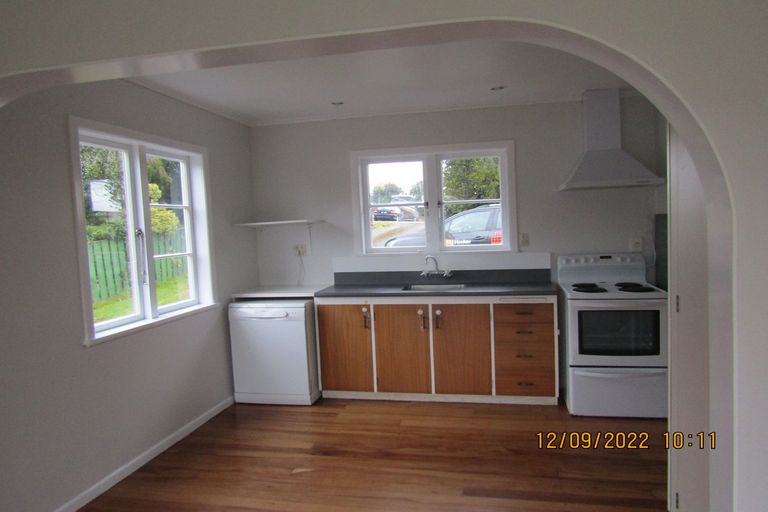 Photo of property in 15 Acacia Avenue, Kihikihi, Te Awamutu, 3800