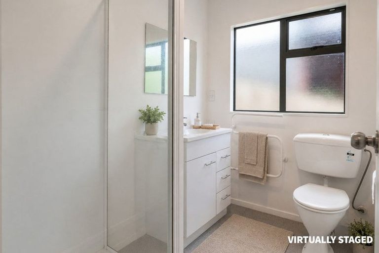 Photo of property in 15a Kellett Road, Ranui, Auckland, 0612