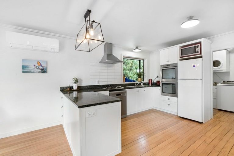 Photo of property in 53 Kent Street, Kingston, Athol, 9793