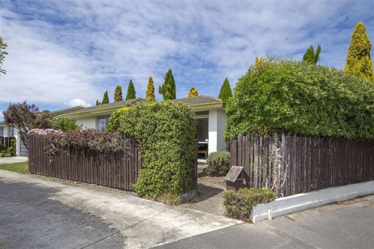 Photo of property in 1/54 Sapphire Street, Casebrook, Christchurch, 8051