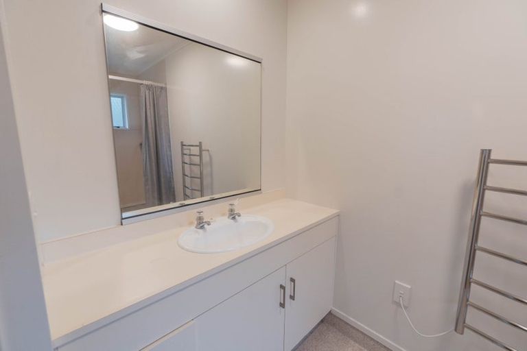 Photo of property in Frankton Court, 32 Mcbride Street, Frankton, Queenstown, 9300