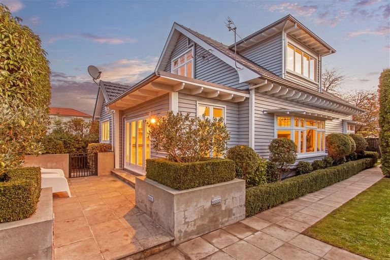 Photo of property in 1/130 Clyde Road, Ilam, Christchurch, 8041