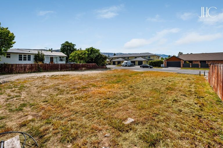 Photo of property in 114 Neplusultra Street, Cromwell, 9310