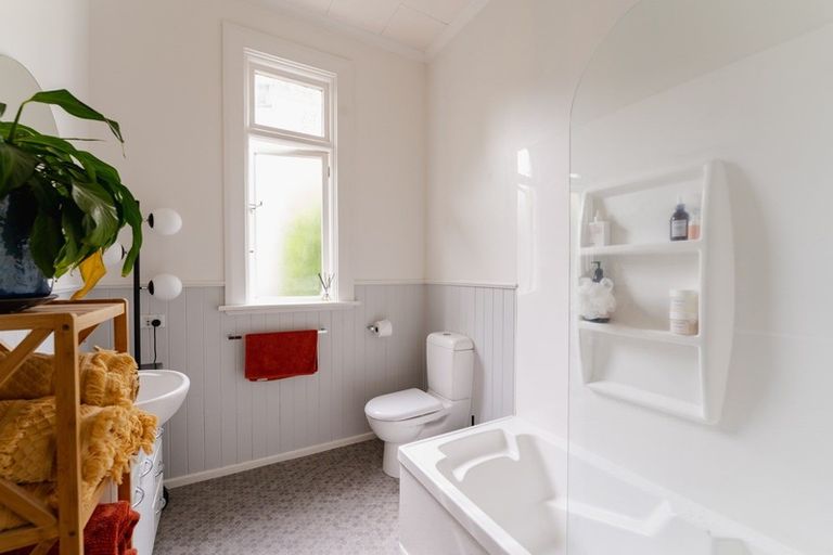 Photo of property in 14 Kenmure Road, Belleknowes, Dunedin, 9011