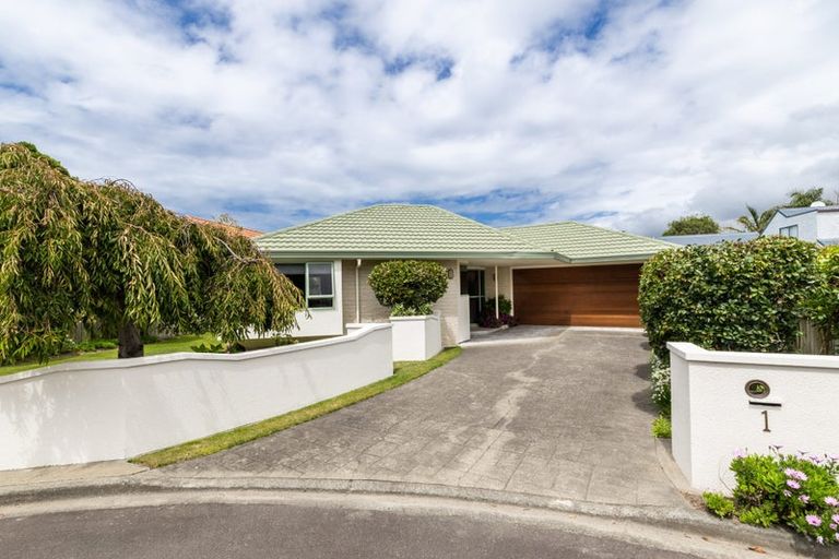 Photo of property in 1 Mission Road, Greenmeadows, Napier, 4112