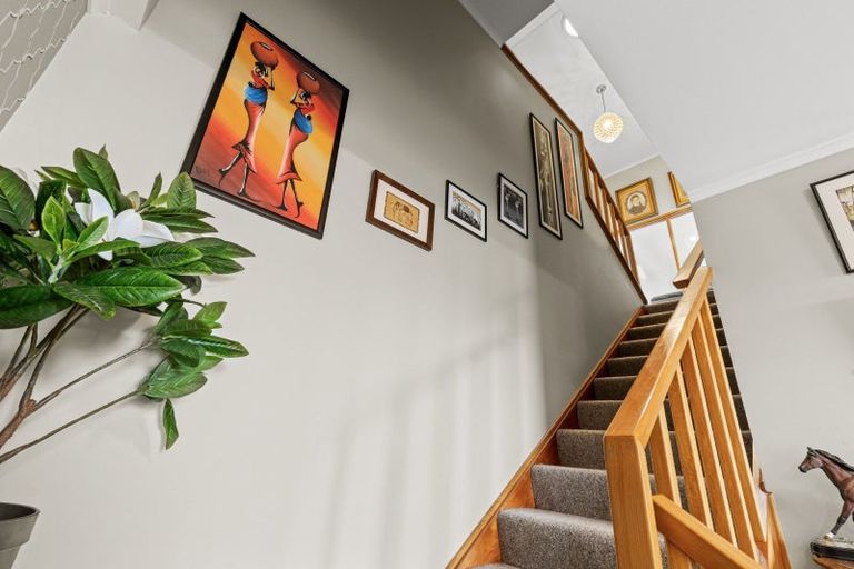 Photo of property in 15 Windsor Terrace, Feilding, 4702