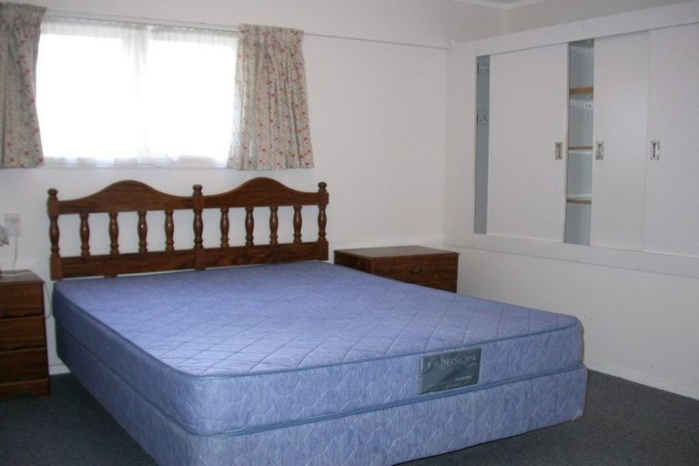 Photo of property in 66 Mayfair Crescent, Mairangi Bay, Auckland, 0630