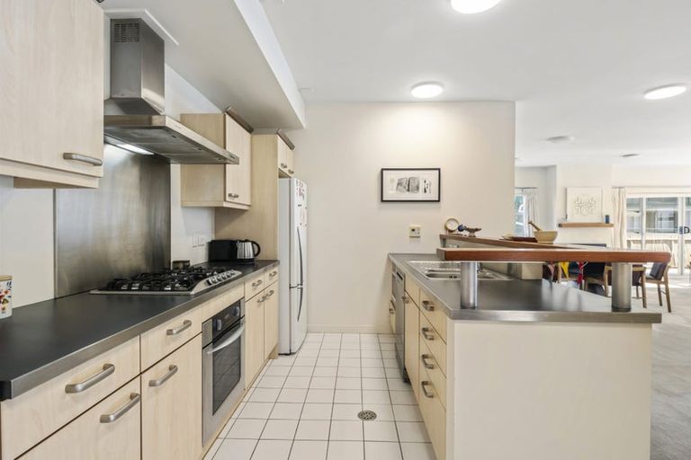 Photo of property in Galleria Apartments, 27/77 Tory Street, Te Aro, Wellington, 6011