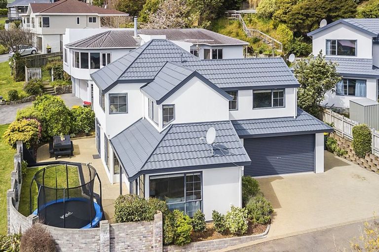 Photo of property in 42 Halladale Road, Papakowhai, Porirua, 5024