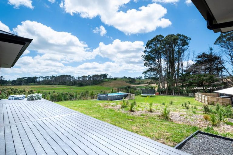 Photo of property in 225d Amreins Road, Taupaki, 0782