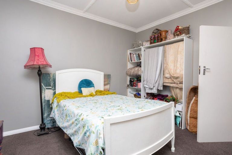 Photo of property in 25 Hospital Street, Dannevirke, 4930