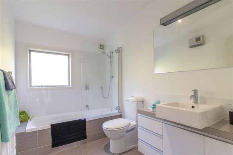 Photo of property in 49 Saddleback Grove, Karori, Wellington, 6012