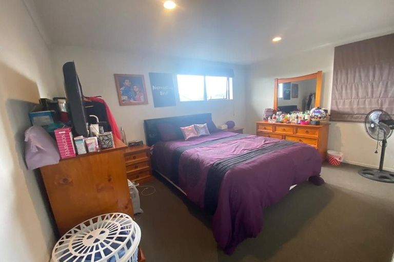 Photo of property in 48 Bruce Pulman Drive, Takanini, 2112