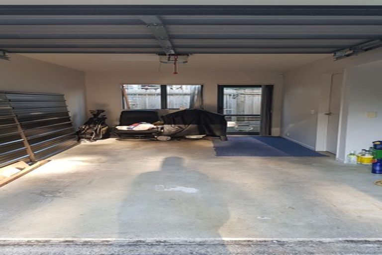 Photo of property in 8 Lumino Lane, Henderson, Auckland, 0612