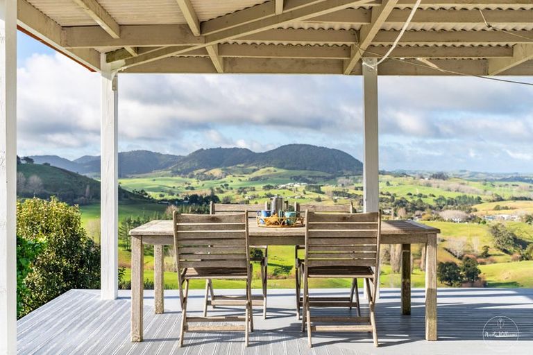 Photo of property in 24 Totara Rise, Maungaturoto, 0588