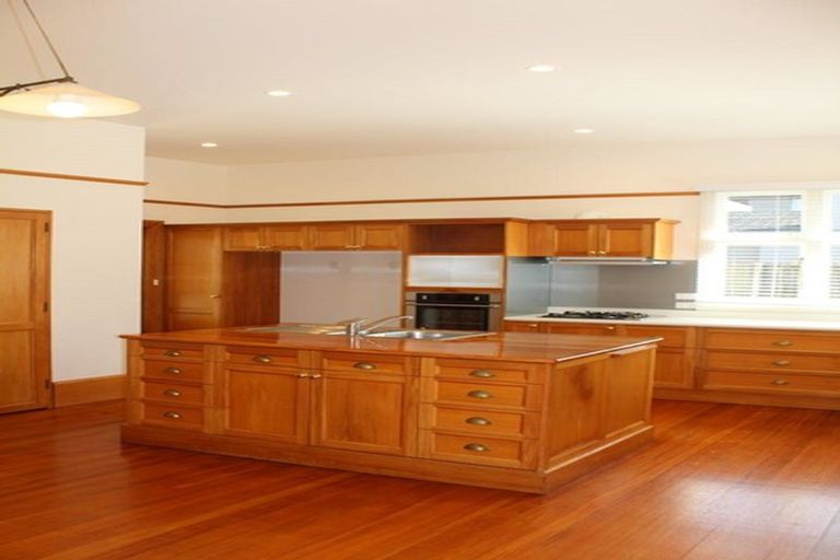 Photo of property in 31 Stratford Street, Merivale, Christchurch, 8014