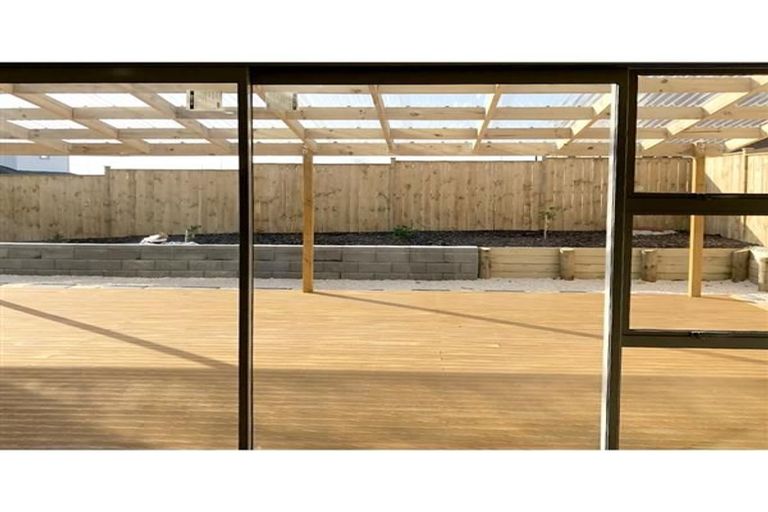 Photo of property in 15 Bruckless Drive, Flat Bush, Auckland, 2019