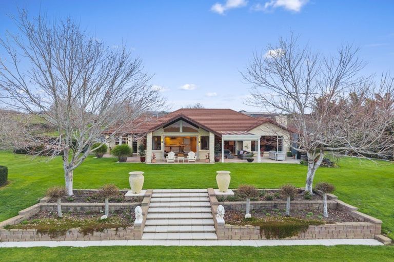 Photo of property in 21 Grace James Road, Pukekohe, 2120