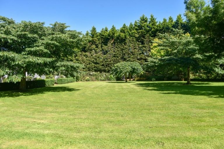 Photo of property in 1156 State Highway 2, Mikimiki, Masterton, 5881