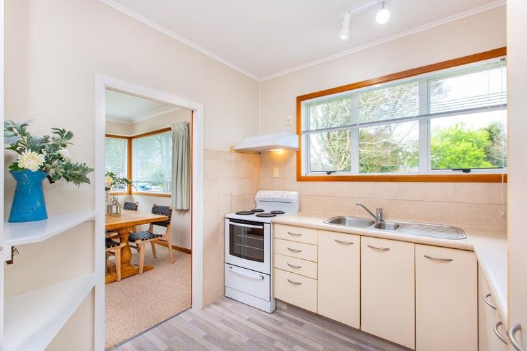 Photo of property in 37 Haultain Street, Fairfield, Hamilton, 3214